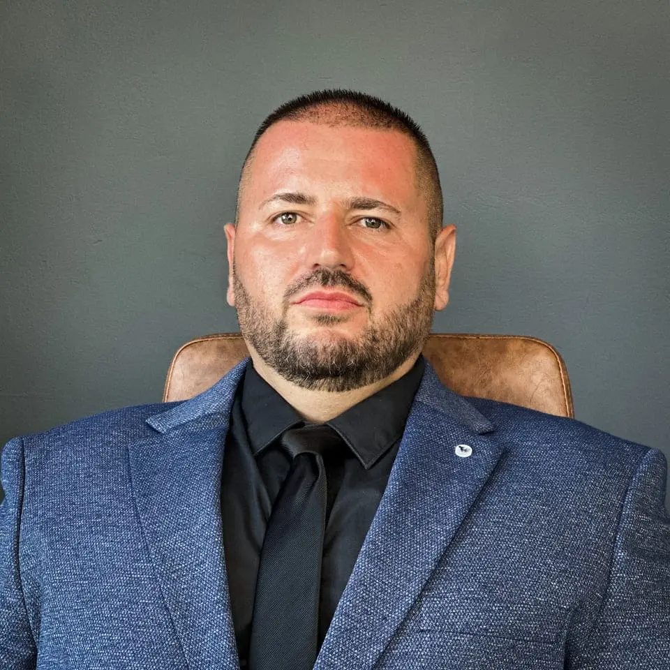 Gyula Györfi — Dyrektor Generalny